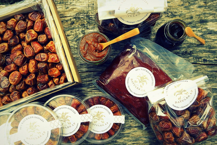 „Datulės.lt“ prekiaus šviežiomis ekologiškomis datulėmis, datulių pasta bei sirupu iš Saudo Arabijos.