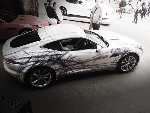 Įgyventintas „Jaguar" automobilio dizainas. Asmeninio archyvo nuotr.