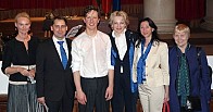 Iš kairės: Ambasados Ministras patarėjas Sigitas Mitkus su žmona Loreta, M.Levickis, ambasadorė A.Skaisgirytė Liauškienė, ambasados patarėja bendruomenės klausimais Gitana Kilinskaitė ir vakaro viešnia. Foto: Einaras Vildė.